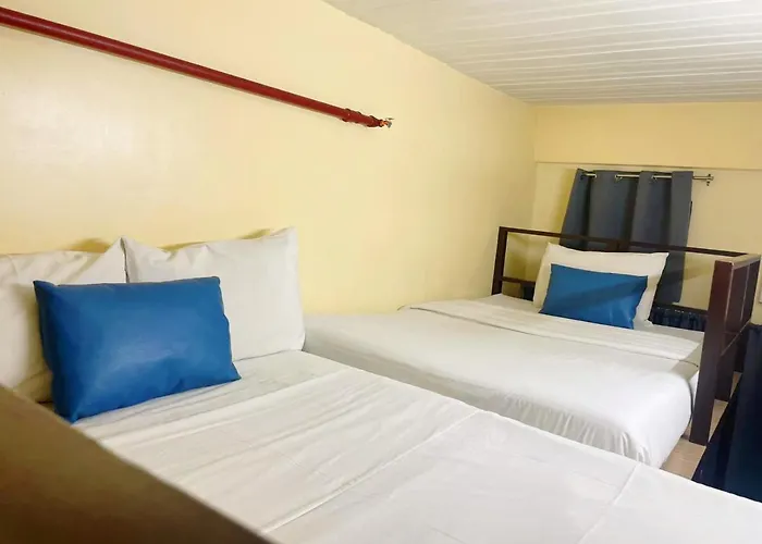 Hotel Airobedz - A Value